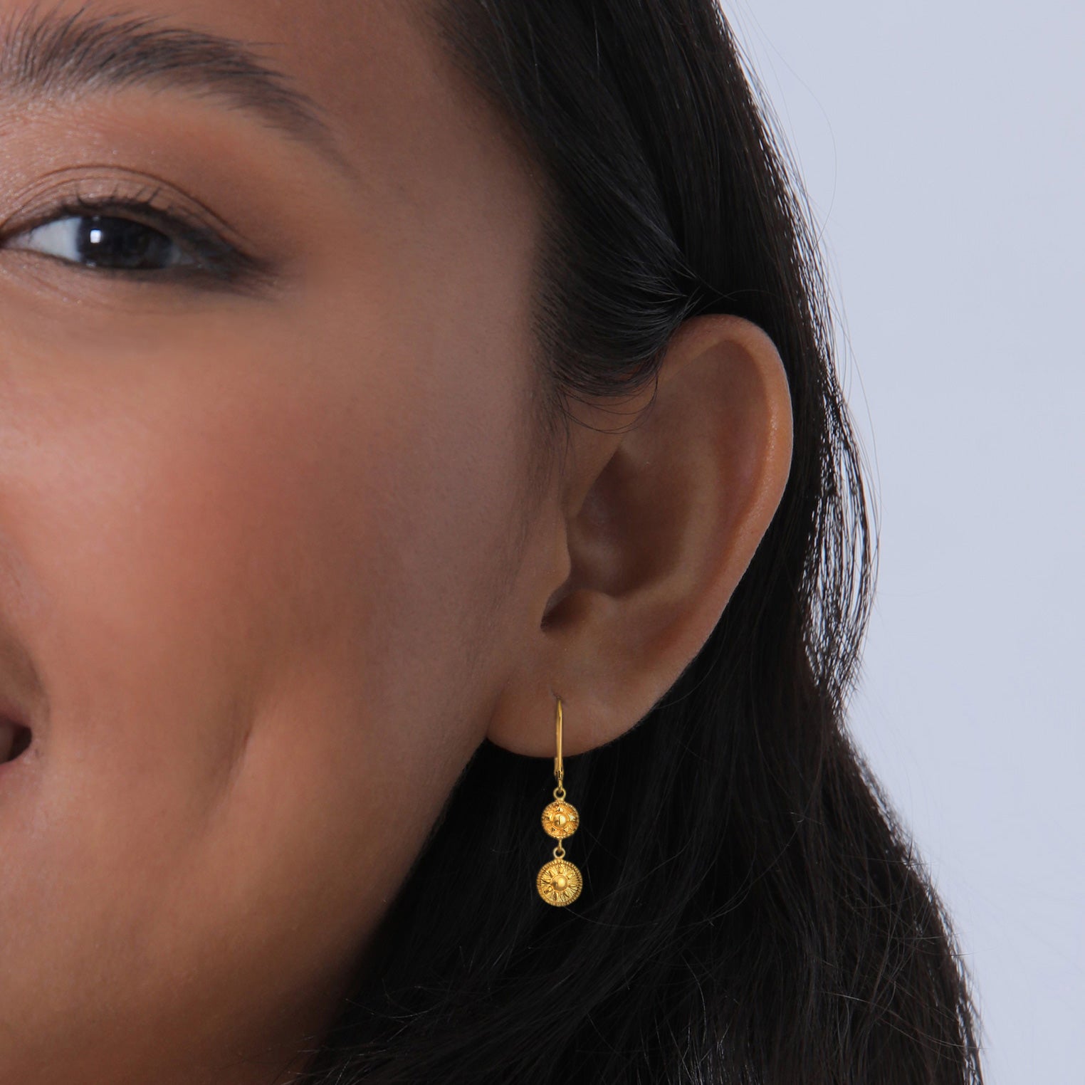 Gold - Elli | Ohrhänger Münze Sonne | 925er Sterling Silber vergoldet