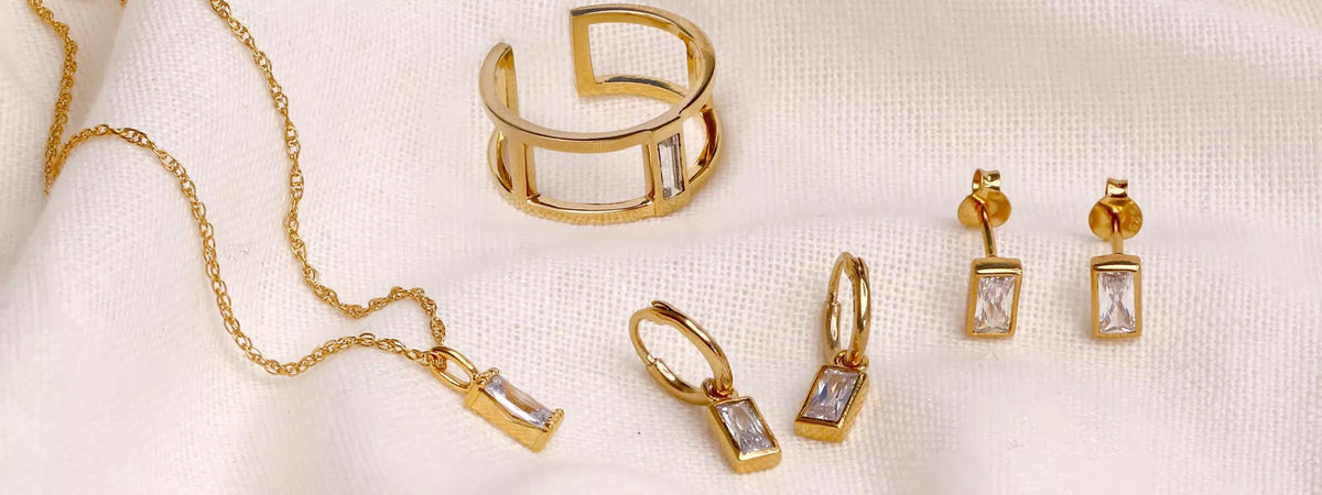 Schmuck mit Baguette-Kristallsteinen 