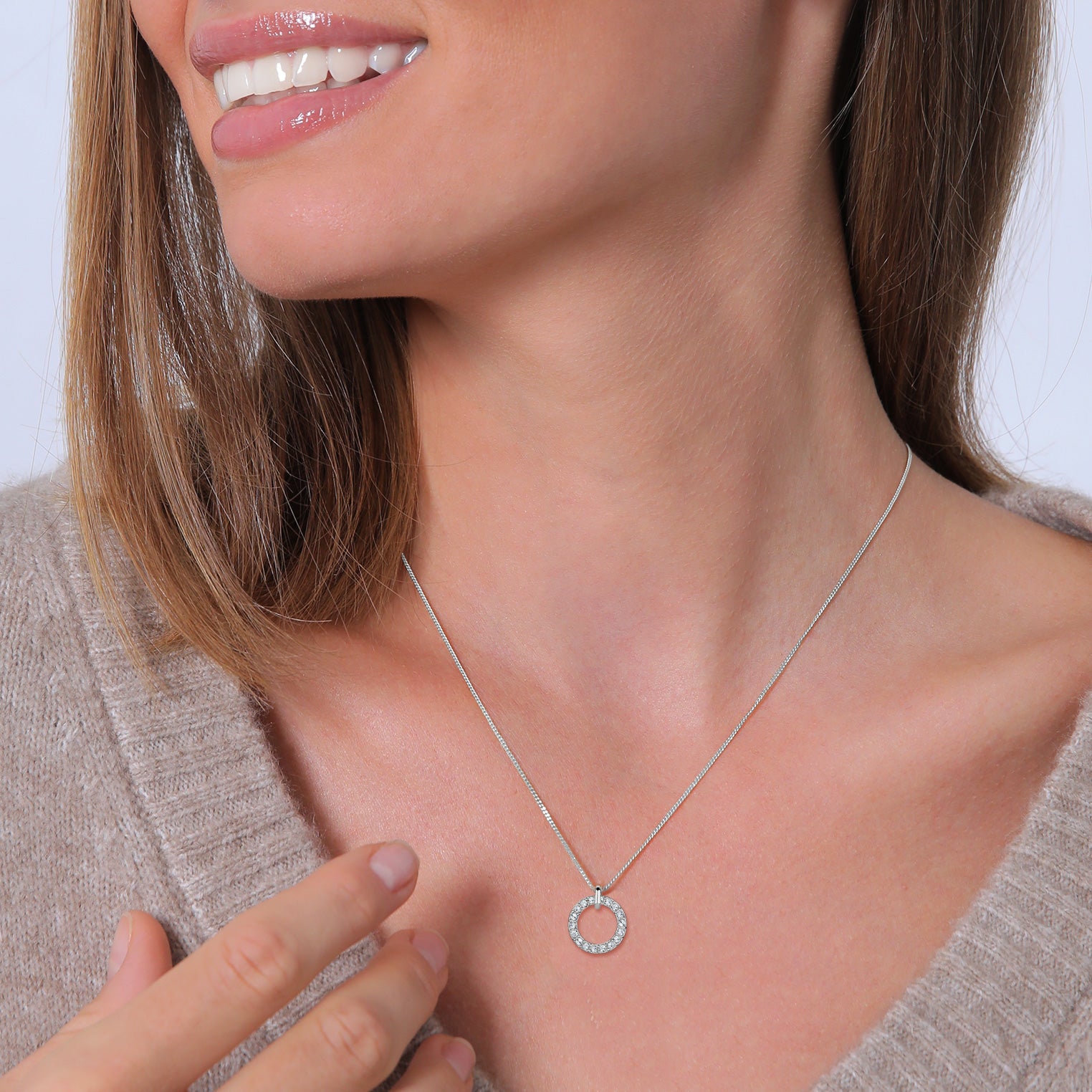 Weiß - Elli | Halskette Kreis | Mit Kristallen von Swarovski® (Weiß) | 925er Sterling Silber