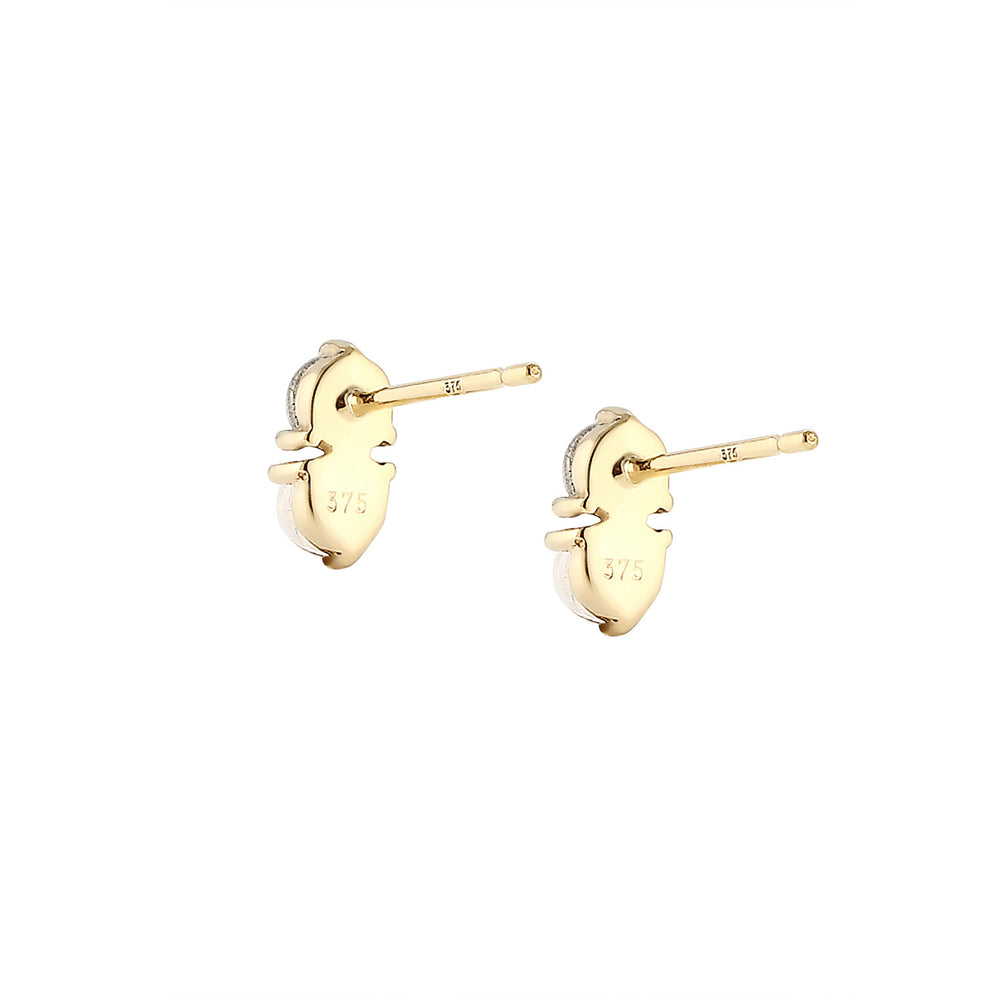 Stud Earrings | moonstone ( white )
