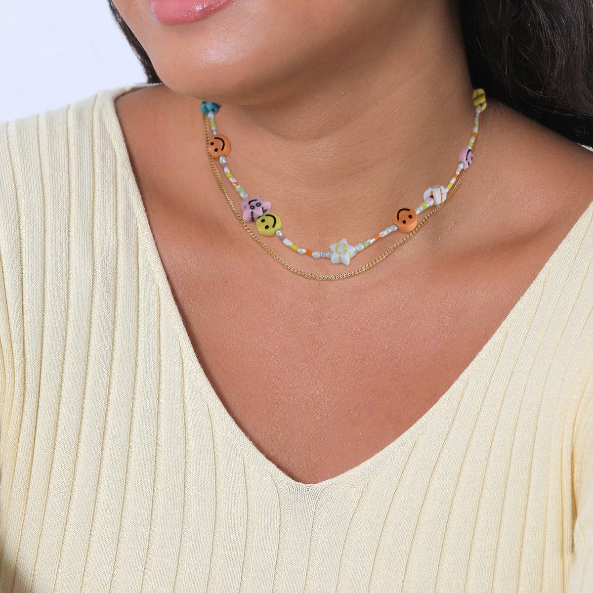 Gold - Elli | Layer-Halskette mit Smiling Face Beads | Süßwasserperlen | 925er Sterling Silber Vergoldet