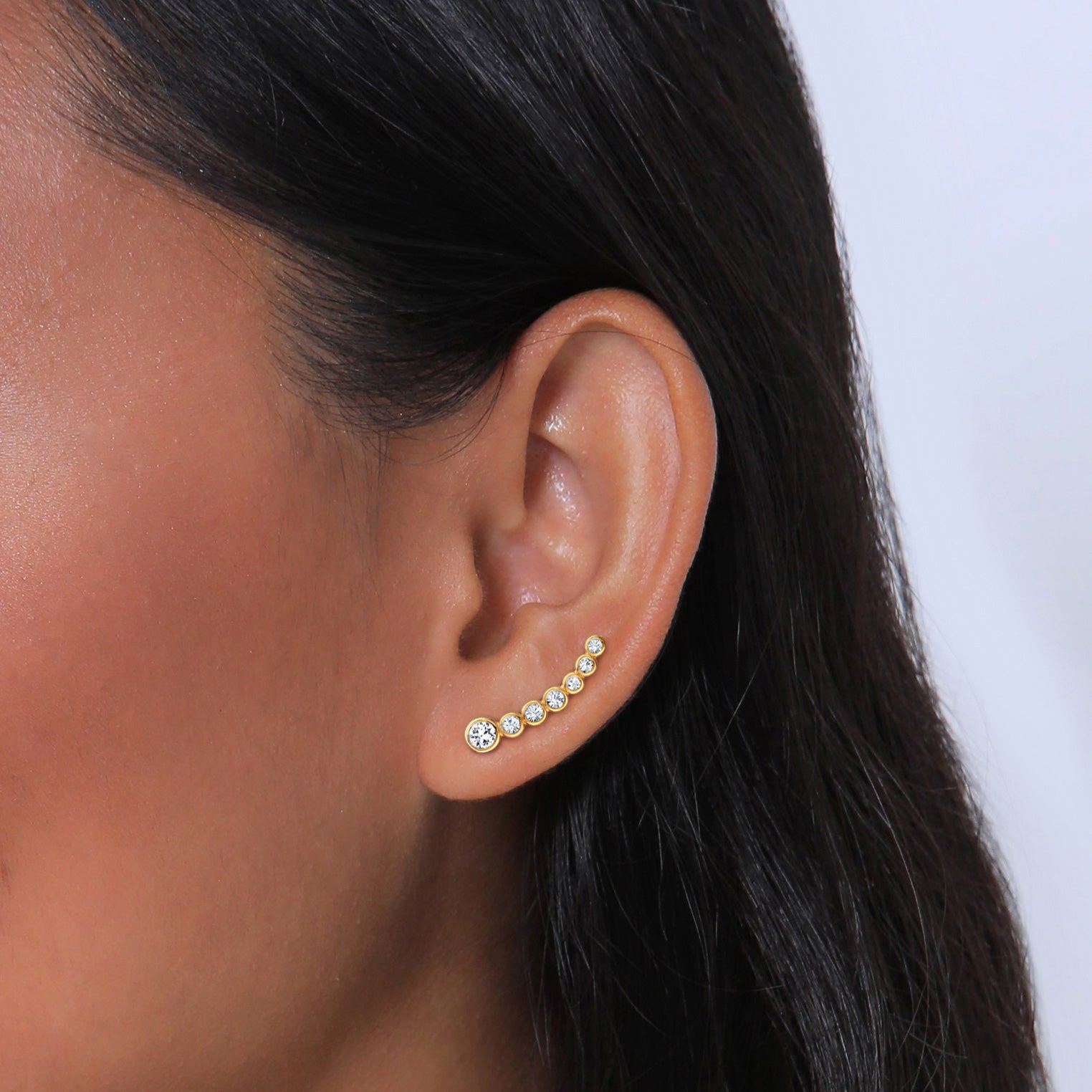 Gold - Elli | Earclimber Funkelnd | Mit Kristallen von Swarovski® (Weiß) | 925er Sterling Silber Vergoldet