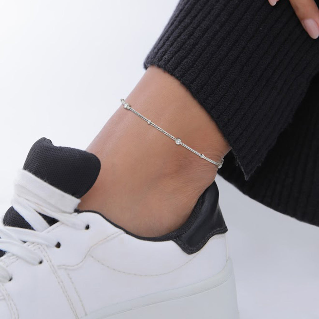 Silber - Elli | Fußkettchen Kugeln | Mit Kristallen von Swarovski® (Weiß) | 925 Sterling Silber