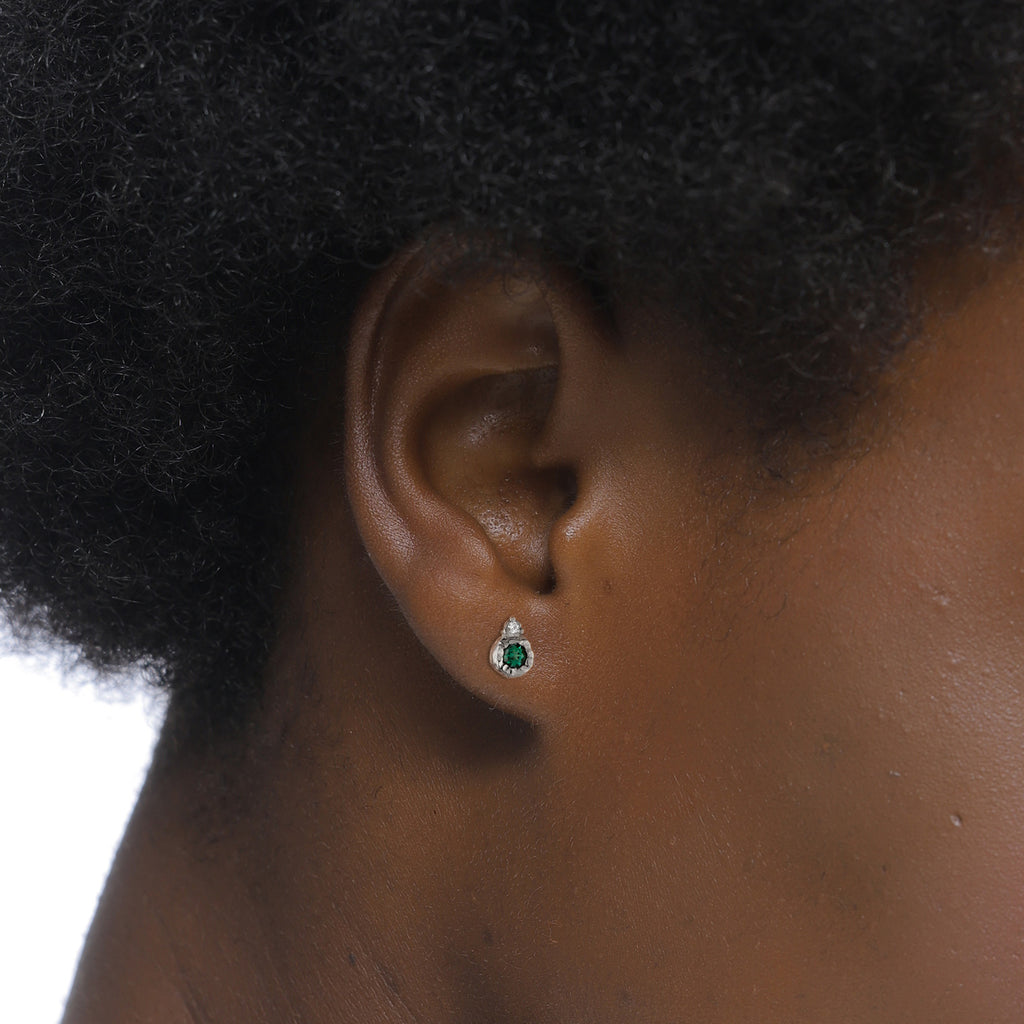 Silber - Elli PREMIUM | Ohrstecker Organic | Synthetischer Smaragd & Zirkonia (Grün & Weiß) | 925 Sterling Silber