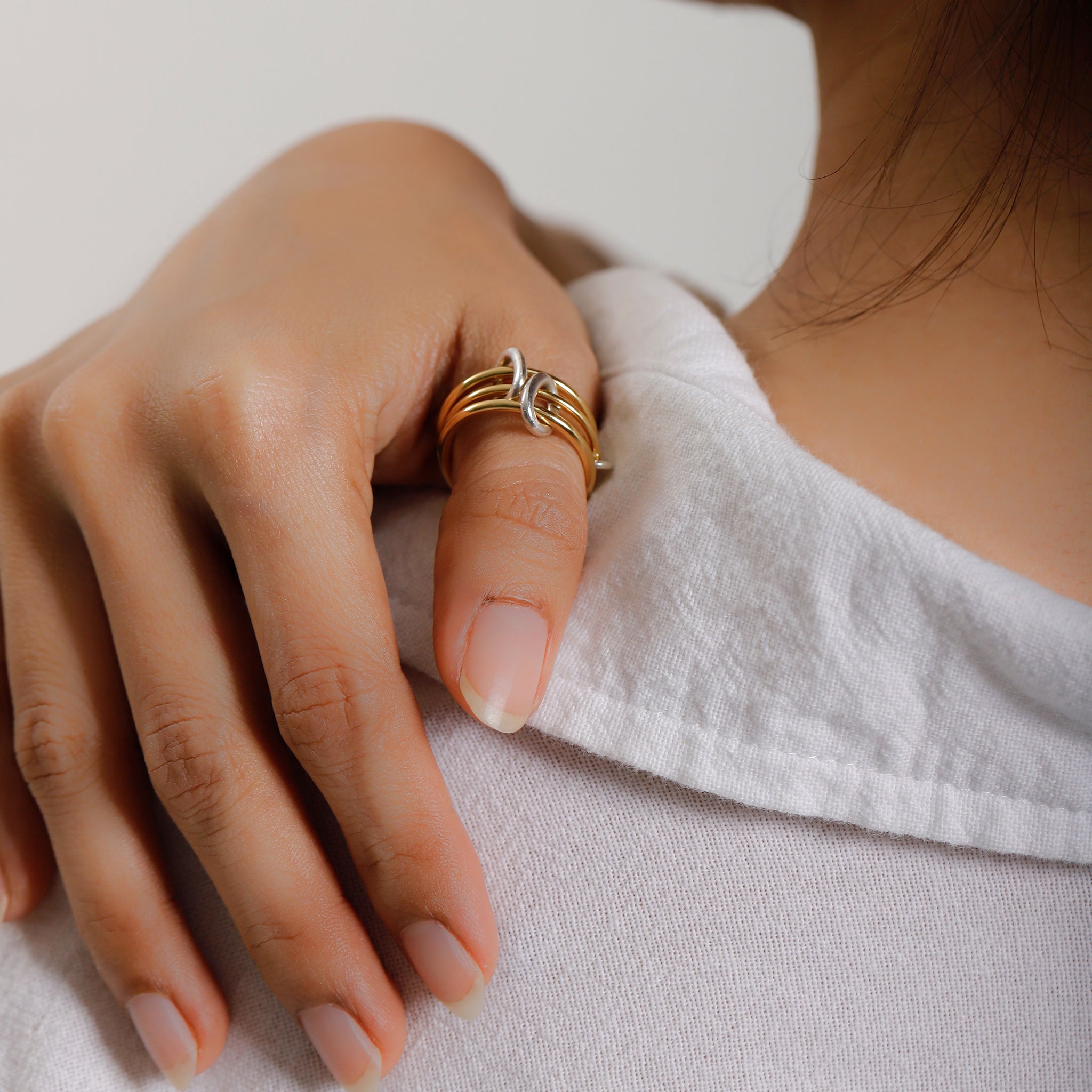 Bunt - Elli | Stapelring Knoten Bicolor | 925 Sterling Silber vergoldet