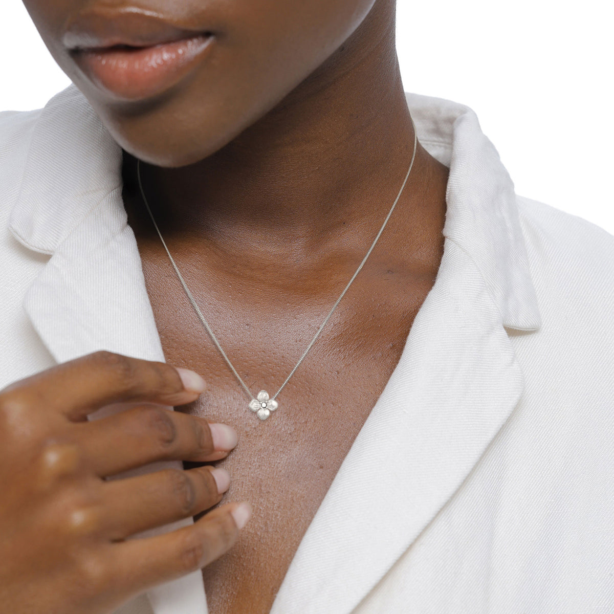 Silber - Elli | Halskette Blume | Synthetische Perle (Weiß) | 925 Sterling Silber