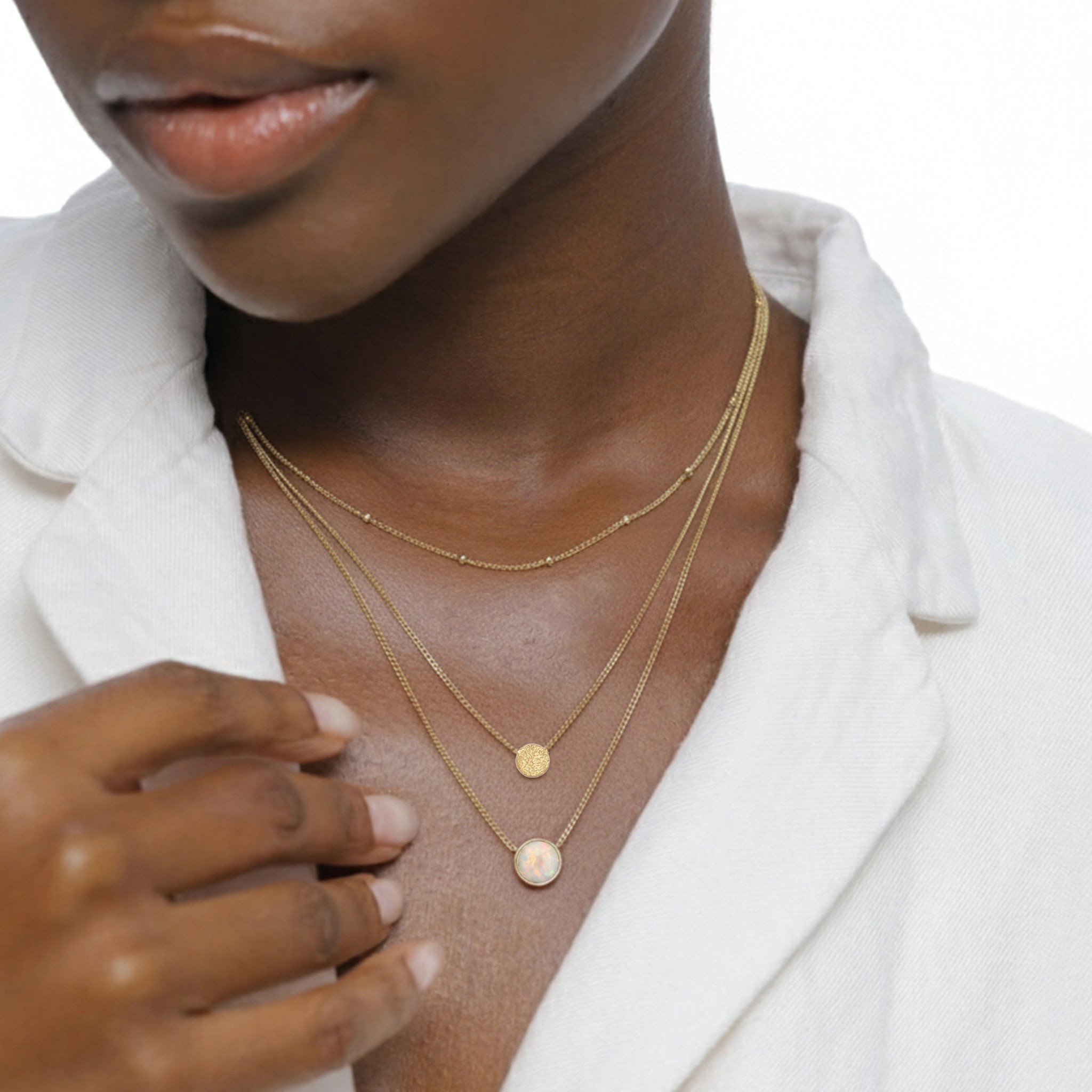Gold - Elli | Layer-Halskette | Synthetischer Opal (Weiß)) | 925 Sterling Silber vergoldet