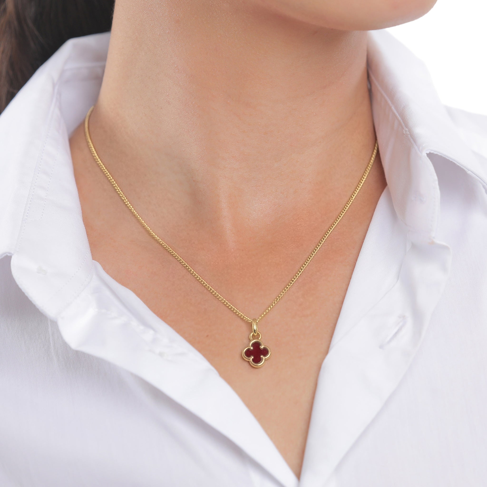 Rot - Elli | Halskette Kleeblatt Anhänger | Emaille (Rot) | 925 Sterling Silber vergoldet