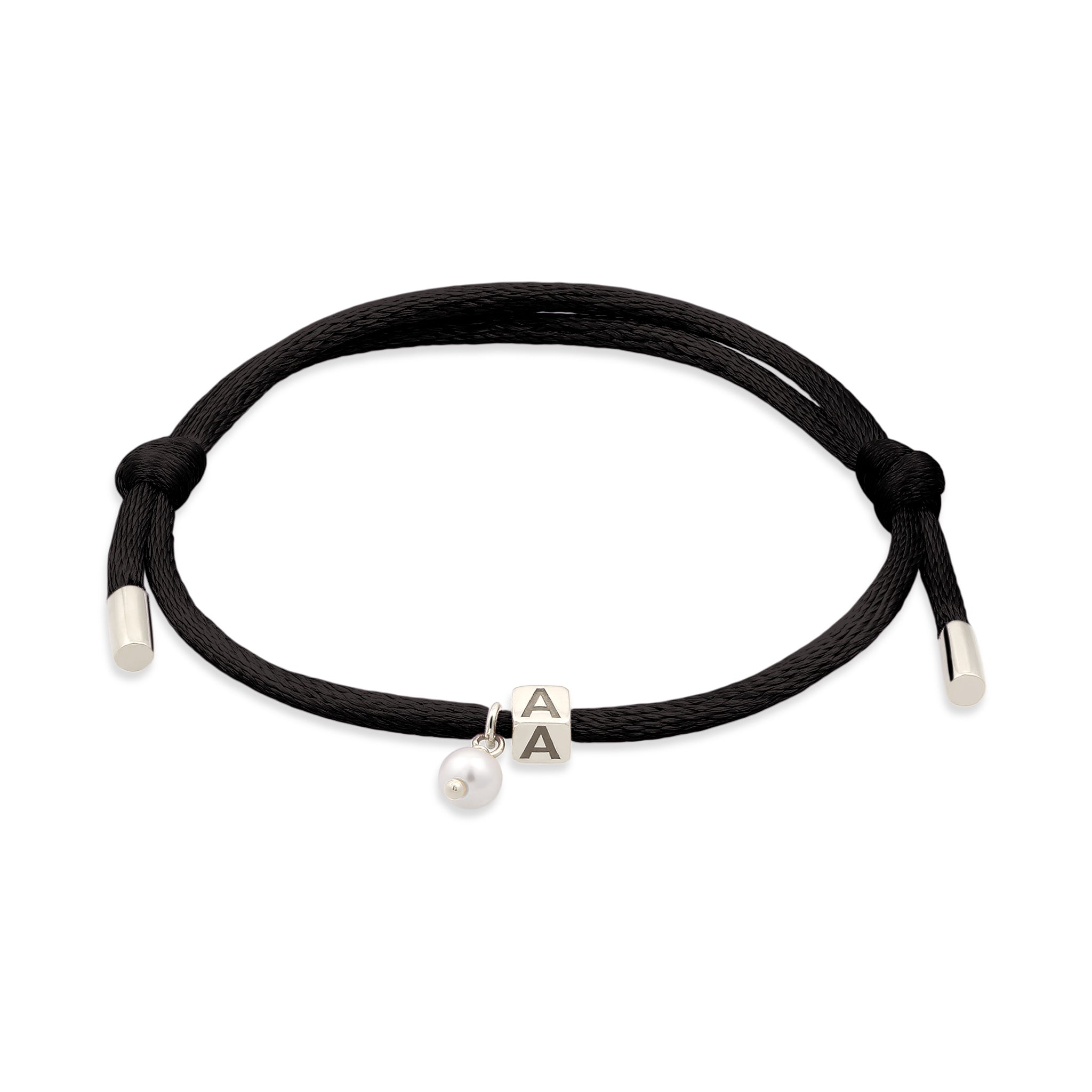 Schwarz - Elli | Armband Würfel Gravur | Swarovski® Perle & Satin (Schwarz) | 925 Sterling Silber
